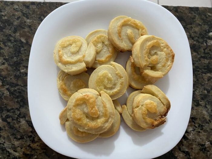 Biscoito Rocambole de Queijo