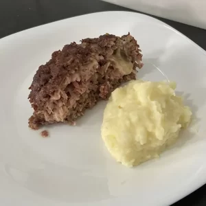 Rocambole de Carne Moída